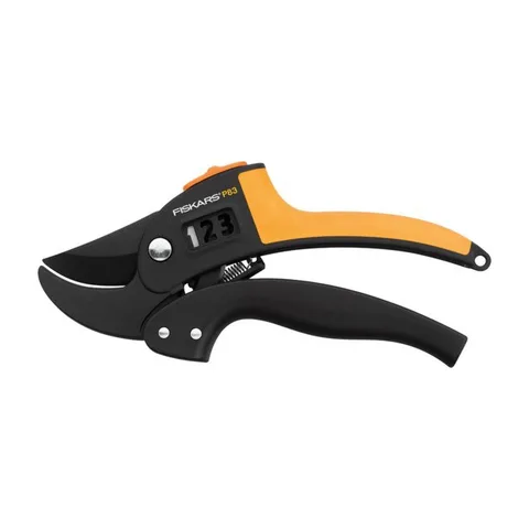 Baštenske makaze Fiskars PowerStep P83