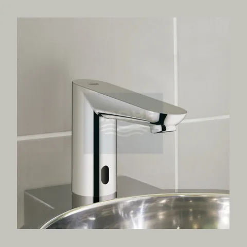 BATERIJA ZA LAVABO SENZORSKA COSMO GROHE