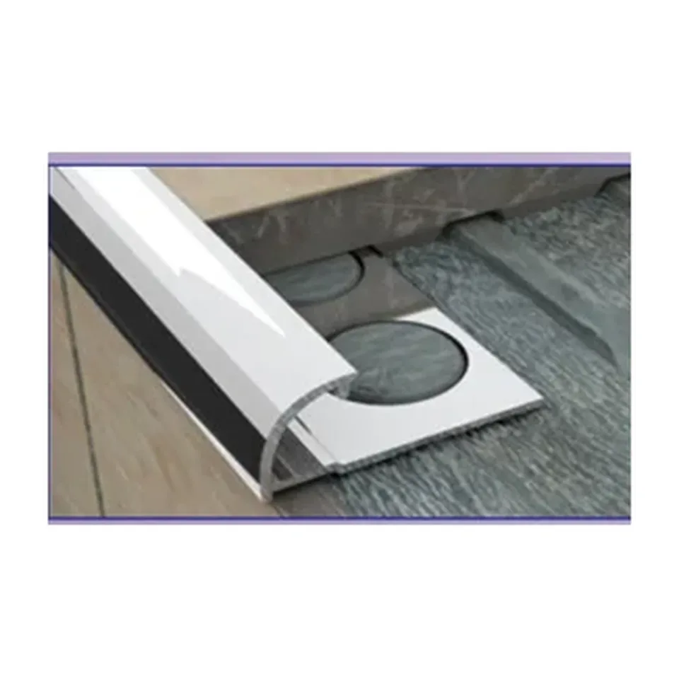 Aluminijumska lajsna srebrna sjajna h = 0,8 cm, dužina 2,7 m ATR-080